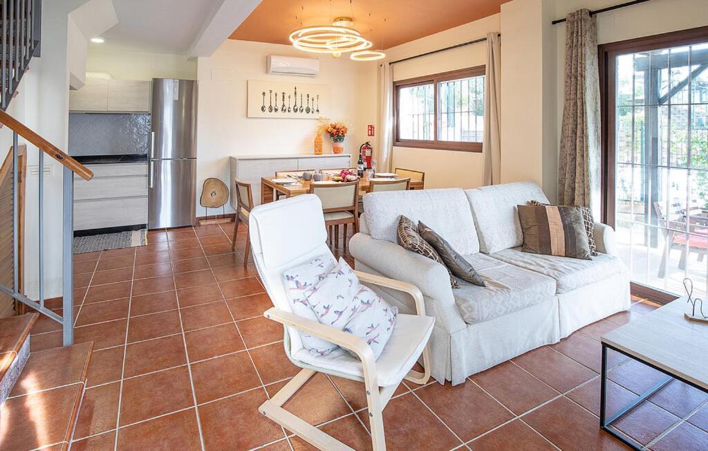 Suite En Sierramagna, Piscina Abierta El Ronquillo Luaran gambar